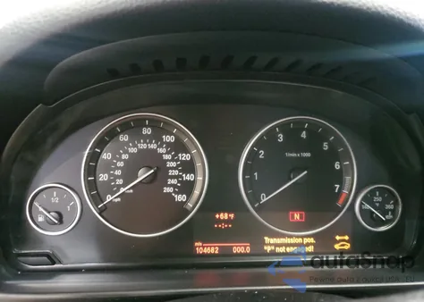 2011 BMW 550 Xi из США, поврежденный, VIN WBAFU9C55BC784846